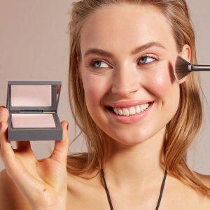 کرم روشن کننده اورجینال برند Alix avien کد 87943955