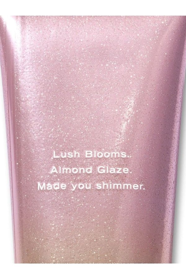 کرم بدن اورجینال برند Victoria s secret مدل Velvet Petals Işıltılı Vücut Losyonu کد 639793099 - Image 2
