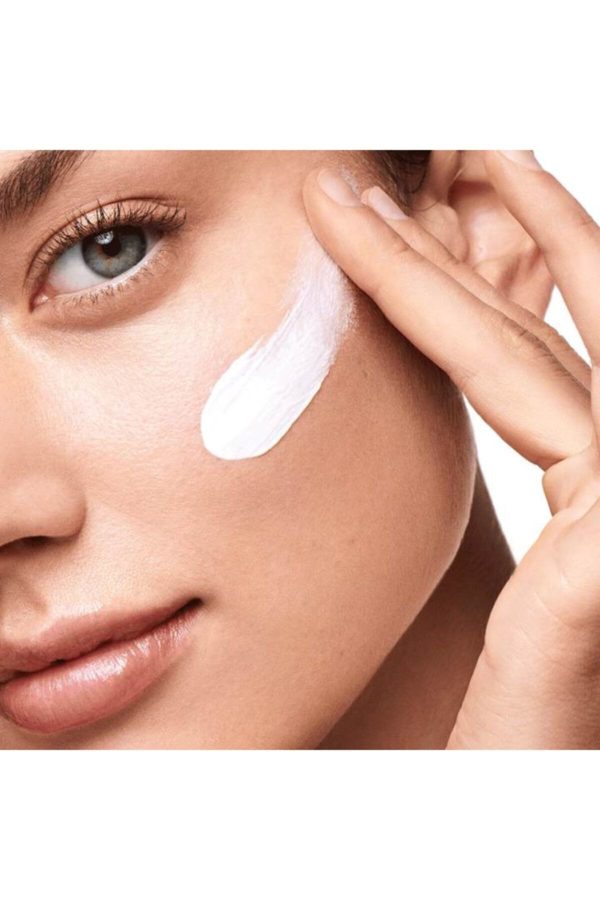کرم صورت اورجینال برند Oriflame مدل Hydra Radiance Day Cream Rich کد 199304029 - Image 2