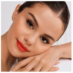 رژ لب اورجینال برند Rare beauty کد 824954207