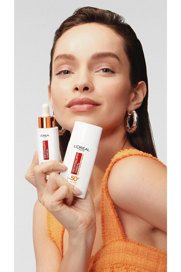 ضد آفتاب صورت اورجینال برند L oreal paris کد 641085197 - Image 8