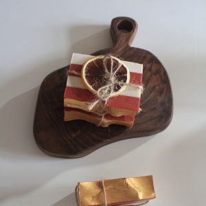 صابون جامد اورجینال برند Sukupotceramics مدل Handcrafted soap with orange decor کد 798226771