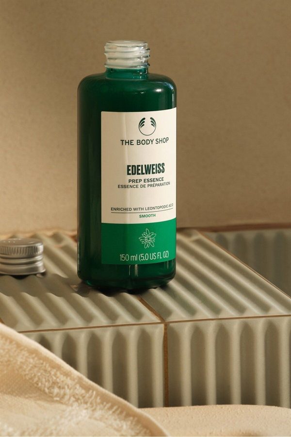 کرم جوان کننده اورجینال برند The body shop کد 665689566 - Image 3