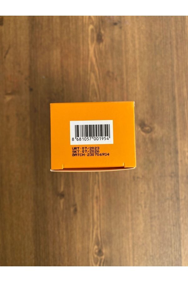 ضد آفتاب بدن اورجینال برند Miraderm pharma کد 833244445 - Image 2