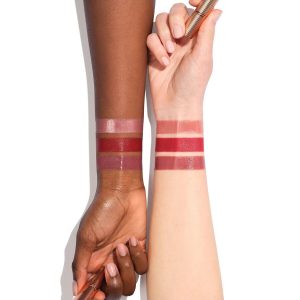 رژ لب اورجینال برند Charlotte tilbury مدل Charlotte’s Iconic Hollywood Lip کد 880266158