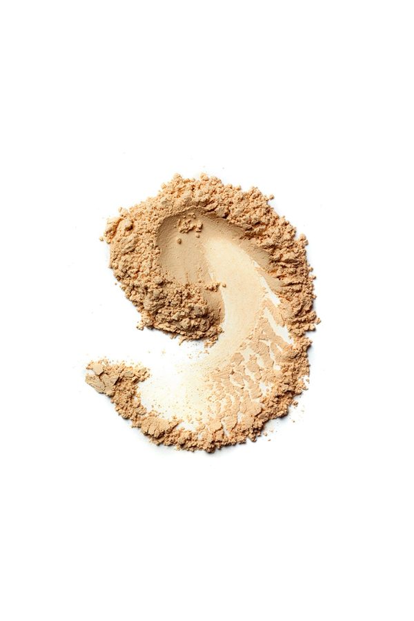 کرم فاندیشن اورجینال برند Bobbi brown مدل Skin Weightless Powder Foundation کد 860023944 - Image 2