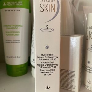ست مراقبت از پوست اورجینال برند Herbalife کد 849288156