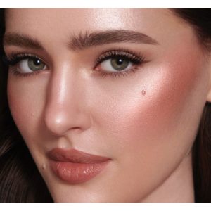 کرم روشن کننده اورجینال برند Charlotte tilbury مدل Glowgasm Beauty Light Wand کد 856862024