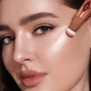 کرم روشن کننده اورجینال برند Charlotte tilbury کد 870410545