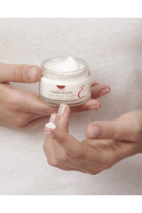کرم صورت اورجینال برند Embryolisse کد 736054468 - Image 3